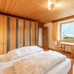 Haus Weinberg Apartamento *