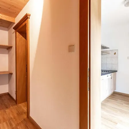 Apartment Haus Weinberg Pettneu am Arlberg